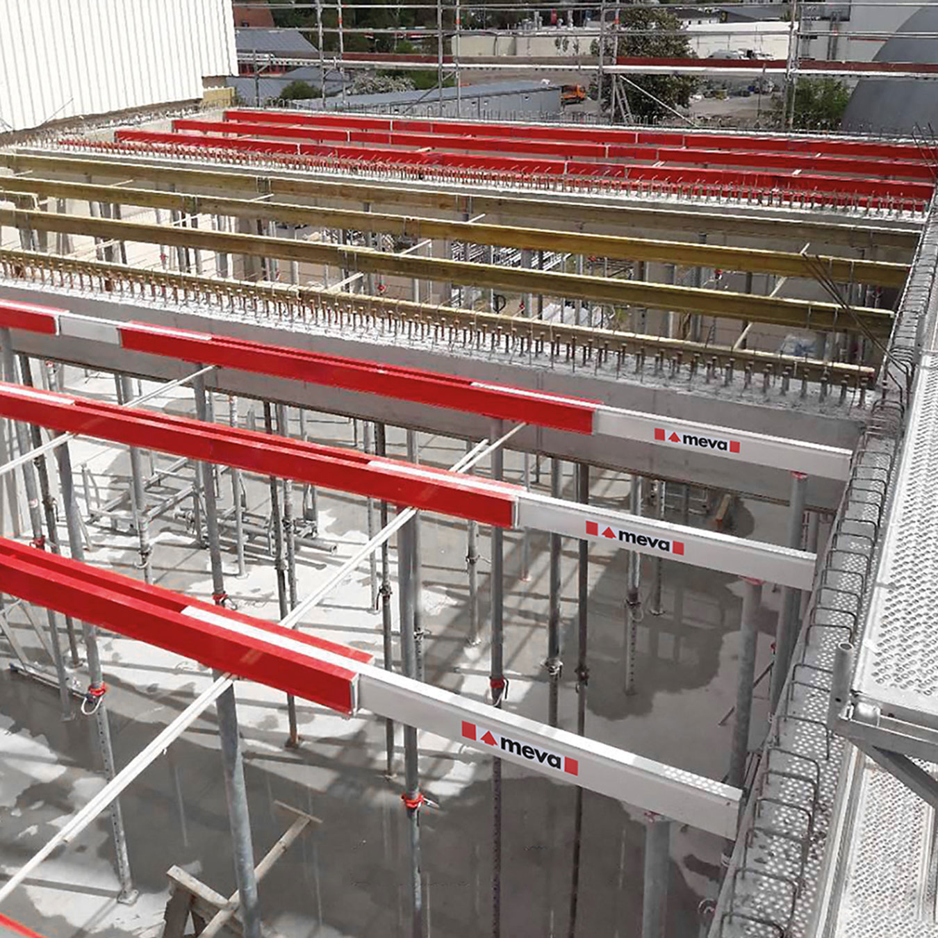 VarioMax Trägersystem Anwendung auf Baustelle