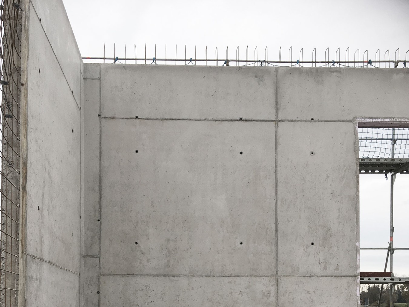 Beispiel eines Betonbilds erstellt mit Gebrauchtschalung