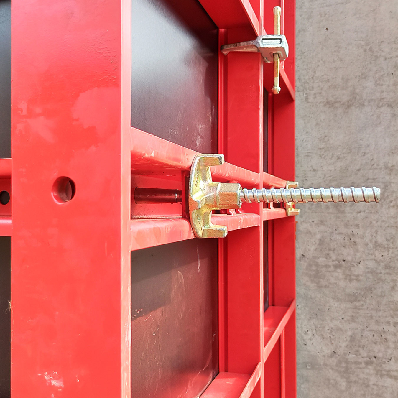 A formwork panel with specialised flange screw detailed