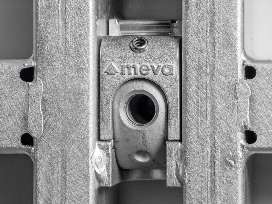 A tie hole system for formwork