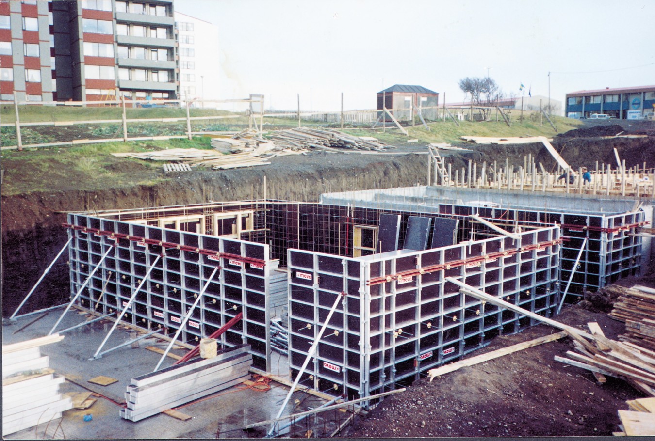 MEVA launches its first hand-set aluminium formwork