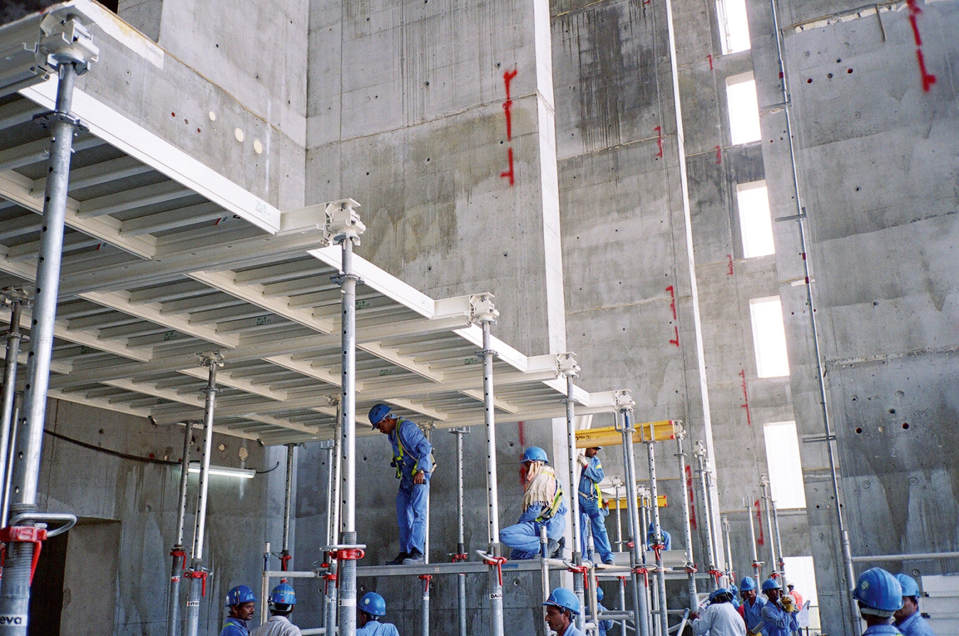 Burj Khalifa under construction using MevaDec high rise slab formwork