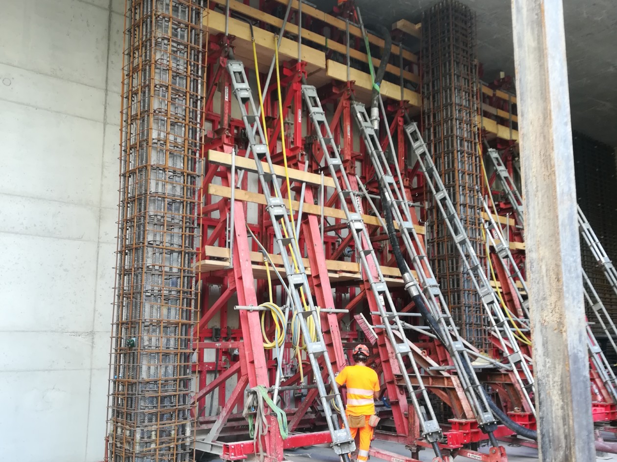 Construction of Roche tower 2 at Basel Switzerland using MEVA climbing formwork
