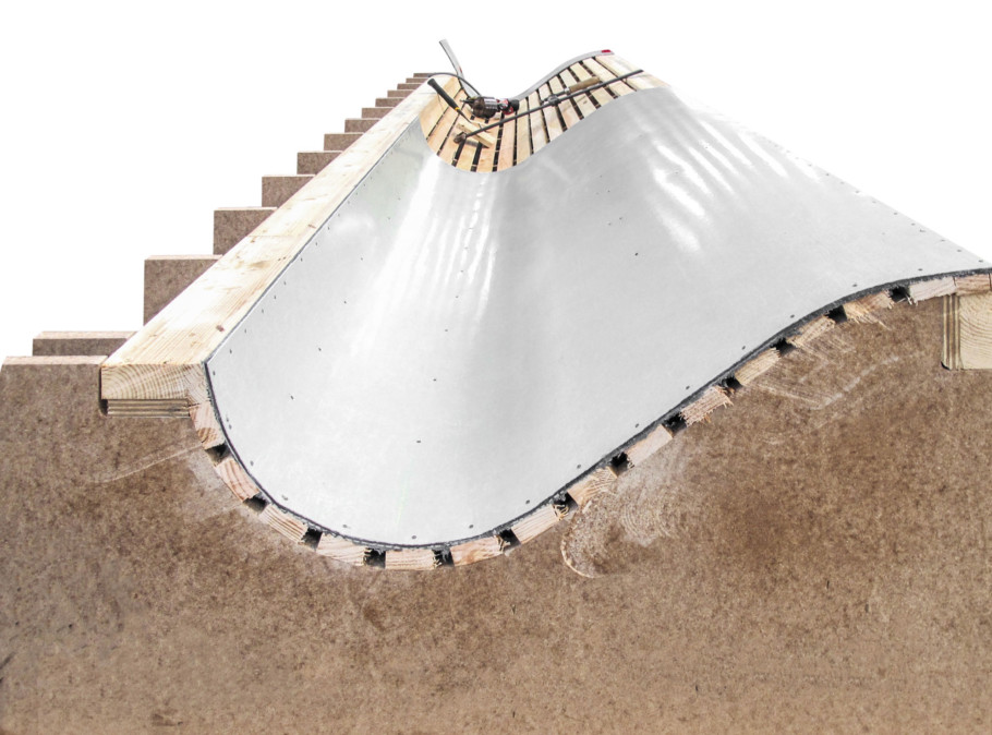 An image of how special formwork was used to create the curved walls of the University of Economics and Business in Vienna