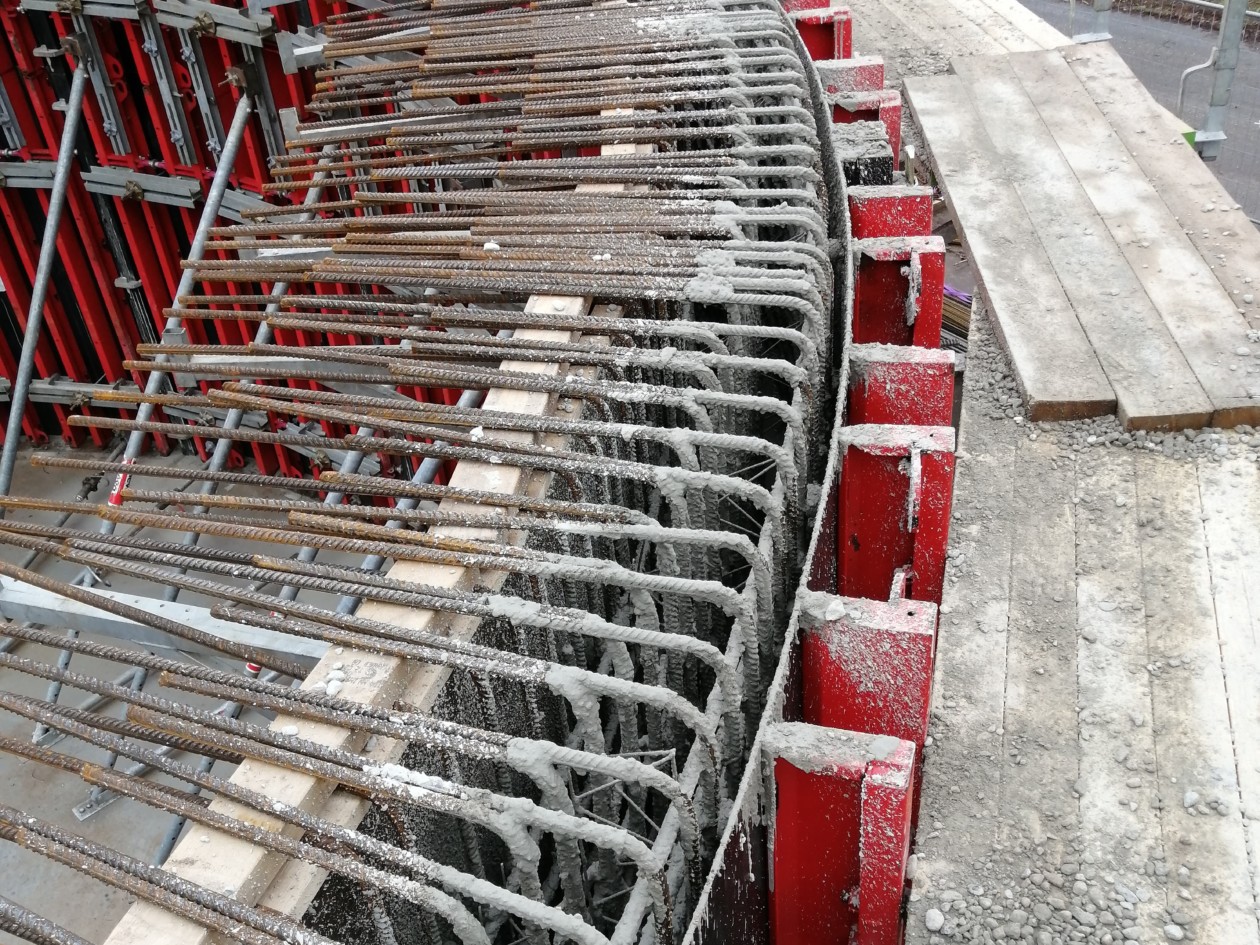 Projects-Archive-Centrifuge-Pouring-Gap