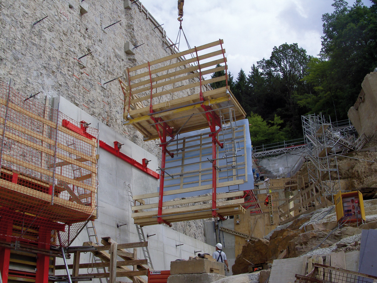 Projects-Archive-Klingenberg-Crane-Movement