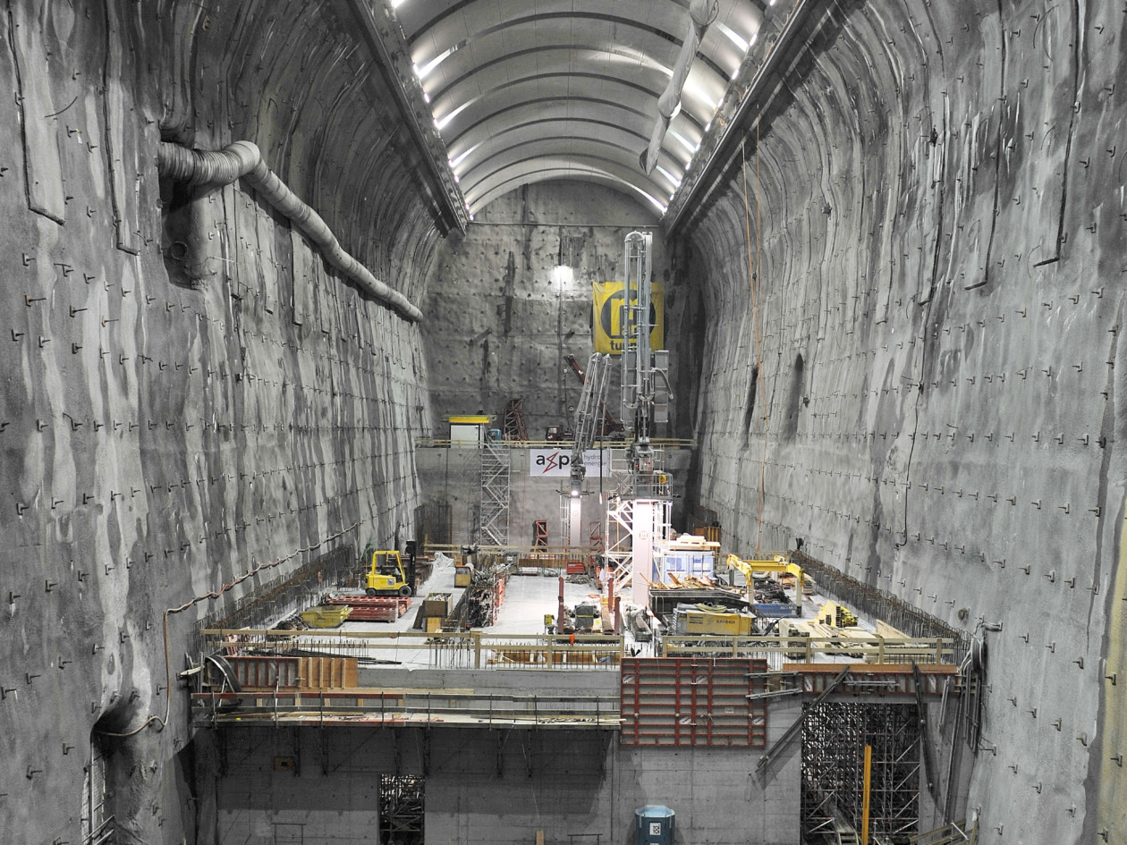 Projects-Archive-Linthal-Inside-Plant-Mammut350