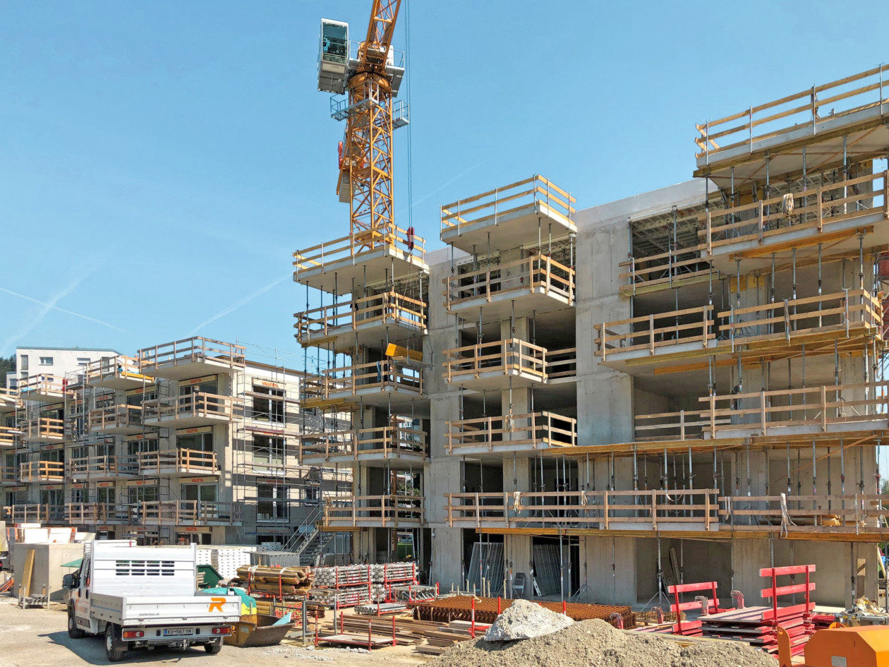 High-spec residential units built with StarTec XT and MevaDec