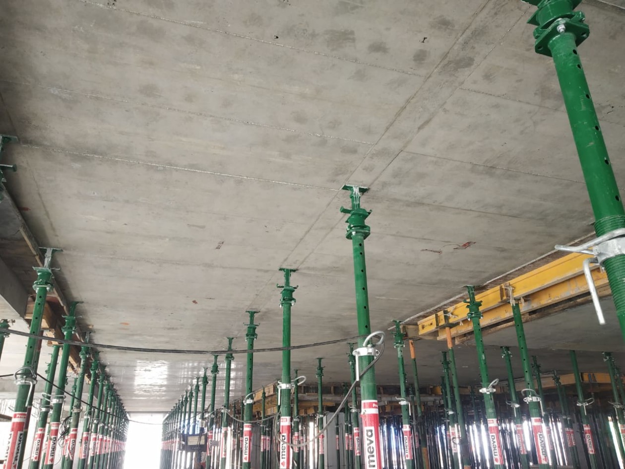 White-Alpha-Office-Buildings-Slab-Formwork-MonoDec-India-MEVA